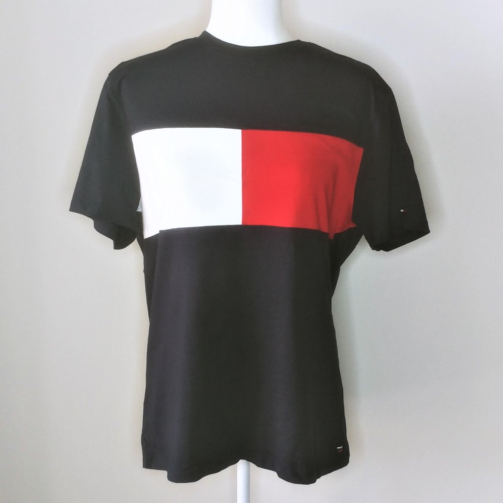 Tommy Hilfiger Logo T-Shirt - Size Medium